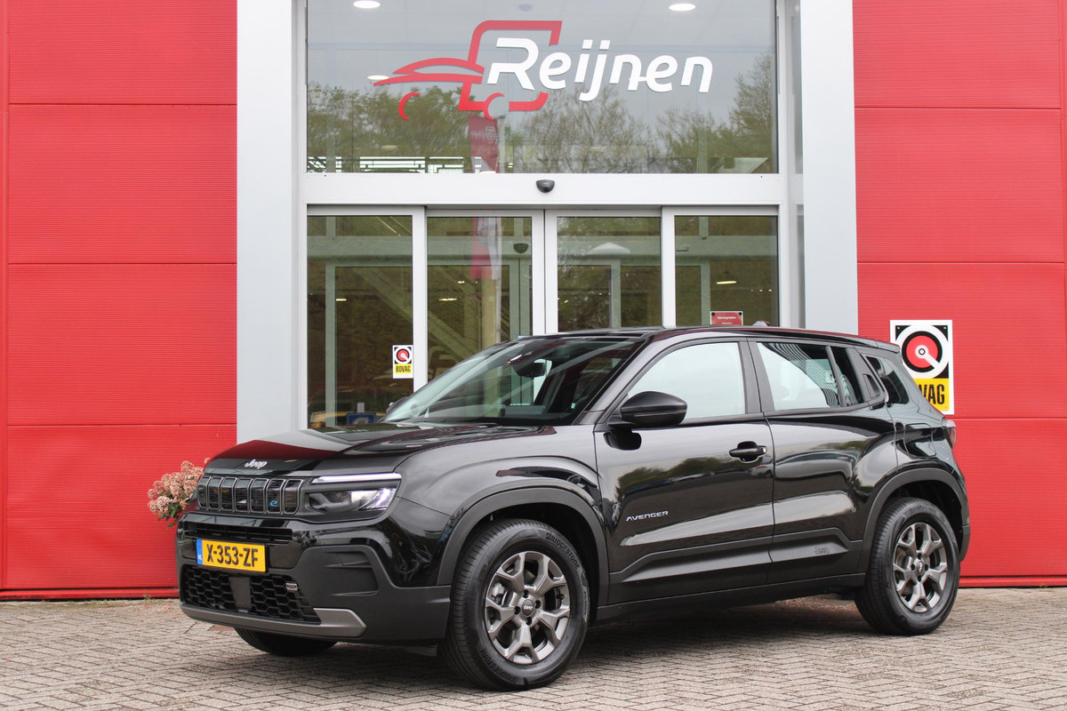 Jeep Avenger LONGTITUDE 156PK 54 kWh | NAVIGATIE | DRAADLOZE APPLE CARPLAY/ANDROID AUTO | KEYLESS ENTRY/START | CRUISE CONTROL | PARKEERSENSOREN ACHTER | DAB+ RADIO | CLIMATE CONTROL | DRAADLOZE TELEFOONLADER | LED KOPLAMPEN | Jeep Avenger LONGTITUDE 156PK 54 kWh | NAVIGATIE | DRAADLOZE APPLE CARPLAY/ANDROID AUTO | KEYLESS ENTRY/START | CRUISE CONTROL | PARKEERSENSOREN ACHTER | DAB+ RADIO | CLIMATE CONTROL | DRAADLOZE TELEFOONLADER | LED KOPLAMPEN |