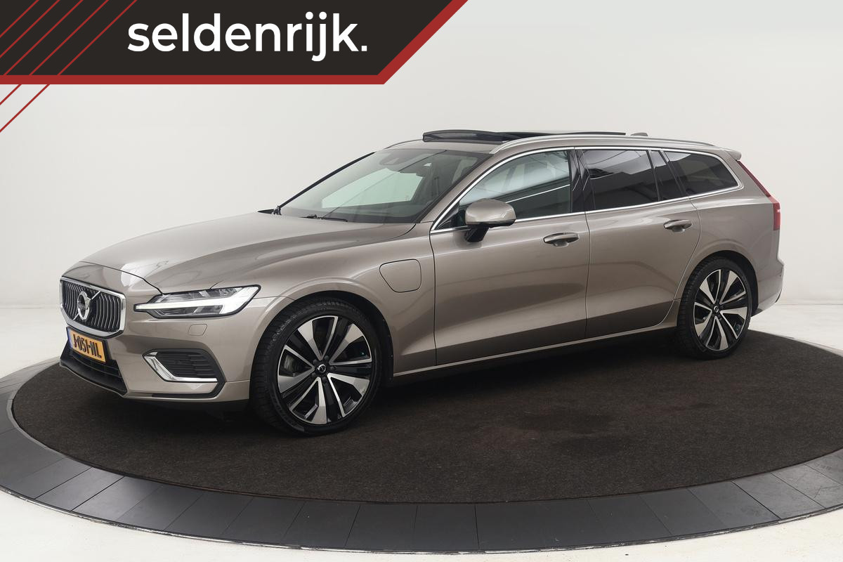 Volvo V60 2.0 T6 Recharge AWD Business Pro | Panoramadak | Head-Up | Leder | 360 camera | Stoel & stuurverwarming | Harman/Kardon | Keyless | Full LED | Carplay | Navigatie Volvo V60 2.0 T6 Recharge AWD Business Pro | Panoramadak | Head-Up | Leder | 360 camera | Stoel & stuurverwarming | Harman/Kardon | Keyless | Full LED | Carplay | Navigatie
