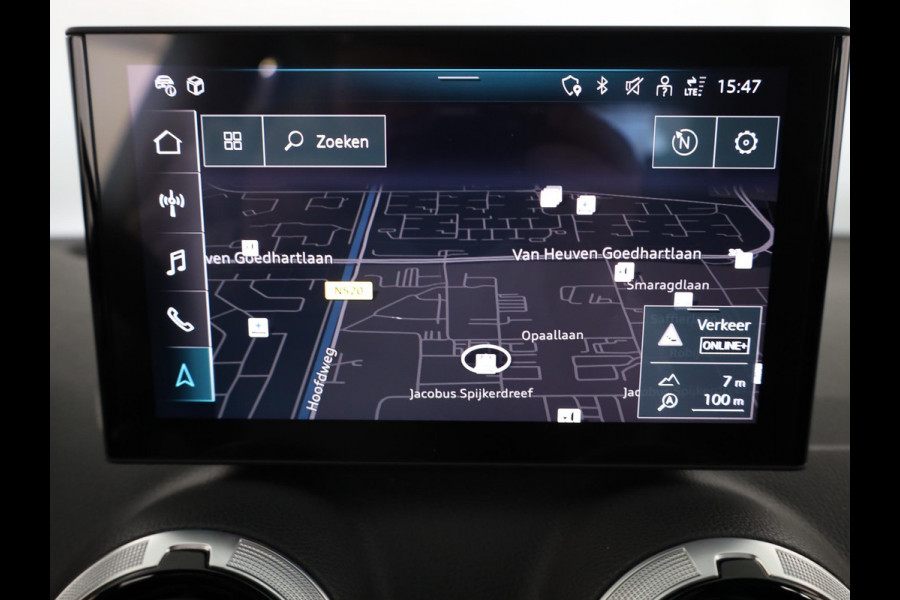 Audi Q2 35 TFSI S Edition 150 pk S-tronic | Verlengde garantie | Navigatie | Parkeersensoren achter | Adaptieve cruise control | Matrix LED koplampen | S-line |