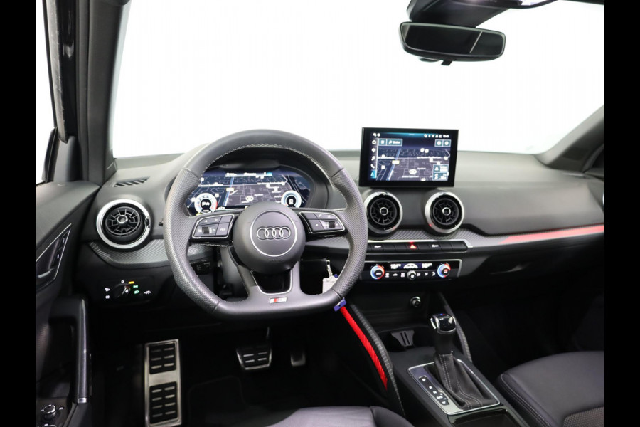 Audi Q2 35 TFSI S Edition 150 pk S-tronic | Verlengde garantie | Navigatie | Parkeersensoren achter | Adaptieve cruise control | Matrix LED koplampen | S-line |