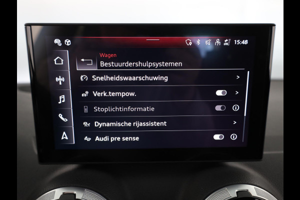 Audi Q2 35 TFSI S Edition 150 pk S-tronic | Verlengde garantie | Navigatie | Parkeersensoren achter | Adaptieve cruise control | Matrix LED koplampen | S-line |