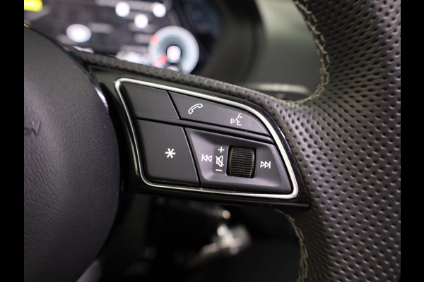 Audi Q2 35 TFSI S Edition 150 pk S-tronic | Verlengde garantie | Navigatie | Parkeersensoren achter | Adaptieve cruise control | Matrix LED koplampen | S-line |