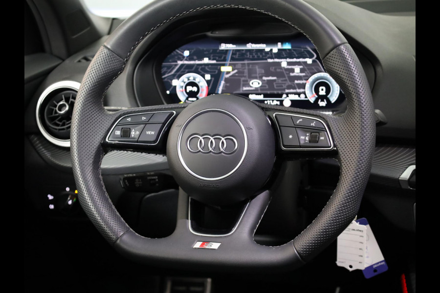 Audi Q2 35 TFSI S Edition 150 pk S-tronic | Verlengde garantie | Navigatie | Parkeersensoren achter | Adaptieve cruise control | Matrix LED koplampen | S-line |