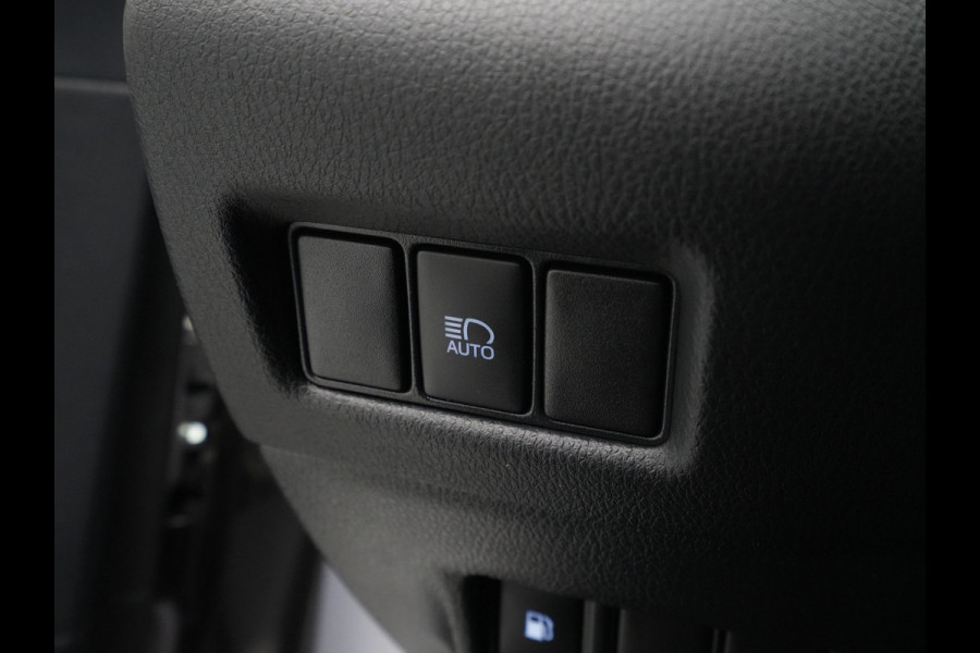 Toyota C-HR 2.0 Hybrid 184pk Style Navigatie Camera Side Assist JBL 221