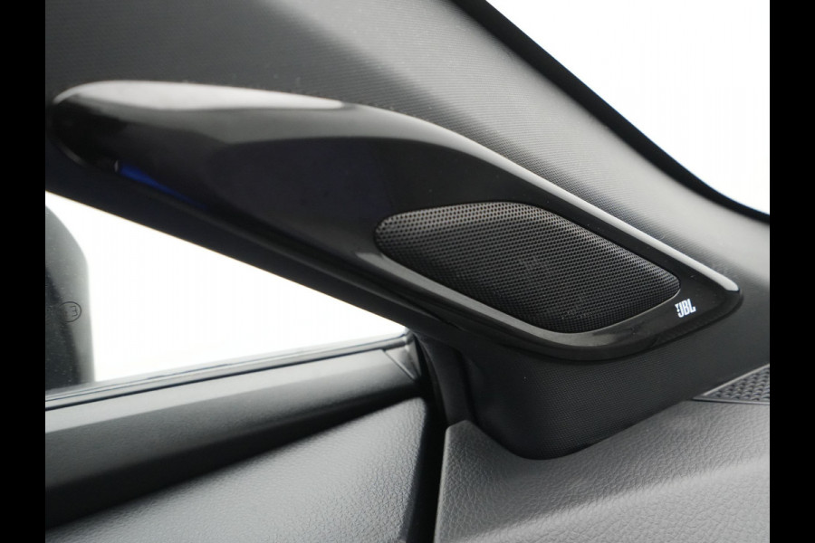 Toyota C-HR 2.0 Hybrid 184pk Style Navigatie Camera Side Assist JBL 221