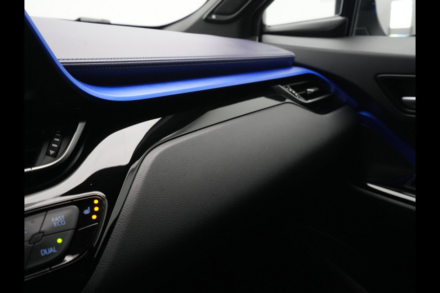 Toyota C-HR 2.0 Hybrid 184pk Style Navigatie Camera Side Assist JBL 221