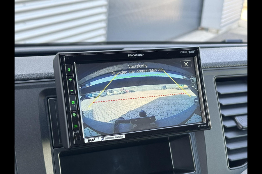Volkswagen Crafter 35 2.0 Bakwagen met laadklep Trekhaak