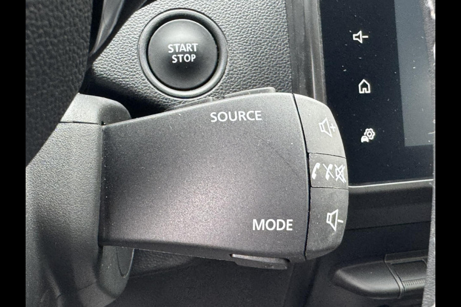 Dacia Duster 1.3 TCe Extreme Automaat Camera Navigatie Carplay Clima Cruise Leder