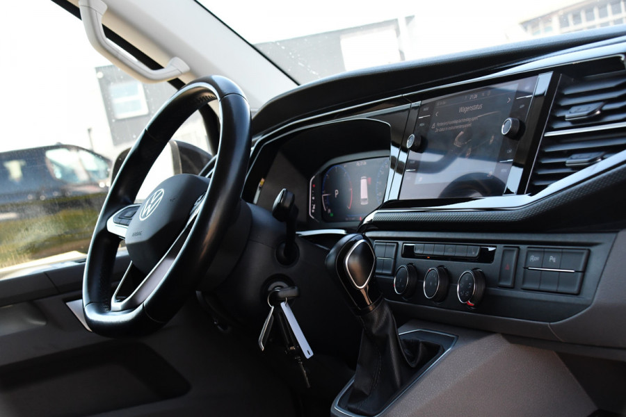 Volkswagen Transporter 2.0 TDI L1H1 30 Bulli Virtual, Adaptieve Cruise, Carplay, LED, Multimedia, 150PK, Automaat, Stoelverwarming, Uniek!