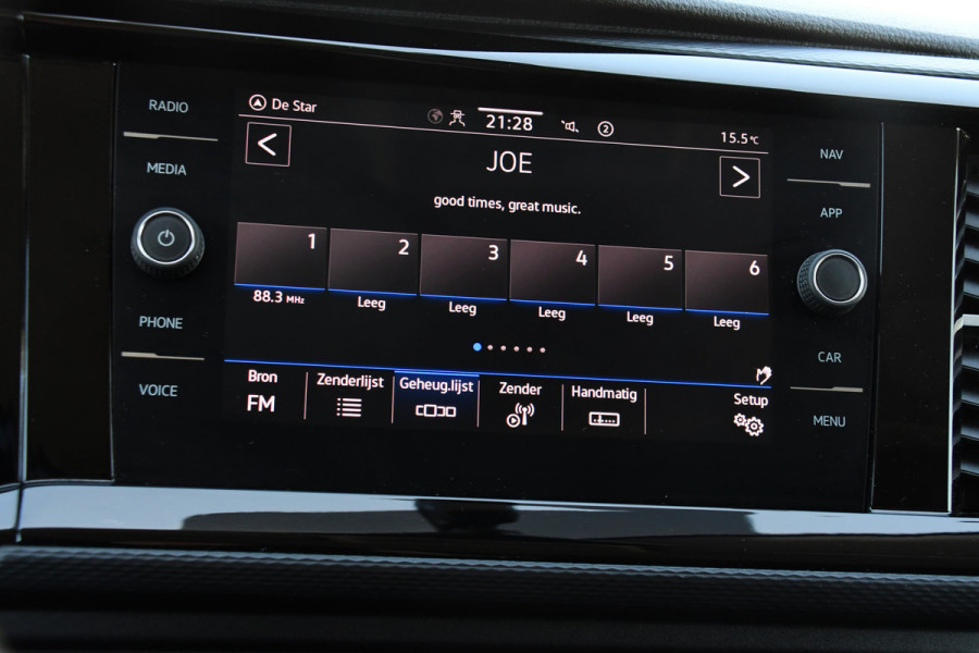 Volkswagen Transporter 2.0 TDI L1H1 30 Bulli Virtual, Adaptieve Cruise, Carplay, LED, Multimedia, 150PK, Automaat, Stoelverwarming, Uniek!