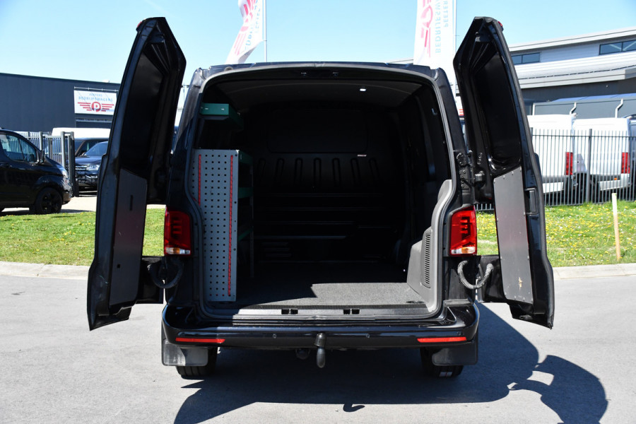 Volkswagen Transporter 2.0 TDI L1H1 30 Bulli Virtual, Adaptieve Cruise, Carplay, LED, Multimedia, 150PK, Automaat, Stoelverwarming, Uniek!