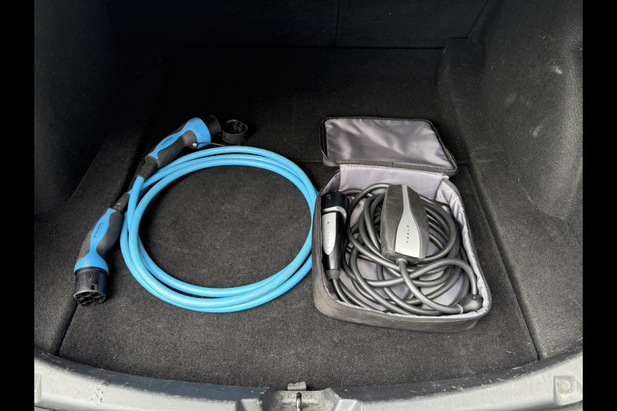 Tesla Model 3 Range Plus RWD | Autopilot | Panorama | Facelift |