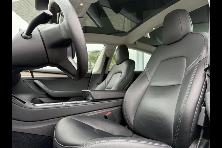 Tesla Model 3 Range Plus RWD | Autopilot | Panorama | Facelift |