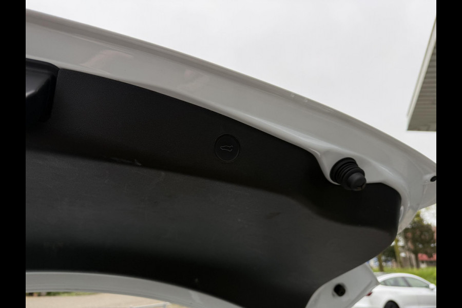 Tesla Model 3 Range Plus RWD | Autopilot | Panorama | Facelift |