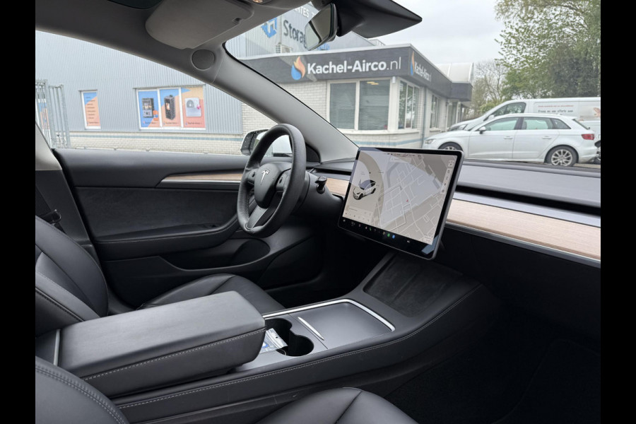 Tesla Model 3 Range Plus RWD | Autopilot | Panorama | Facelift |