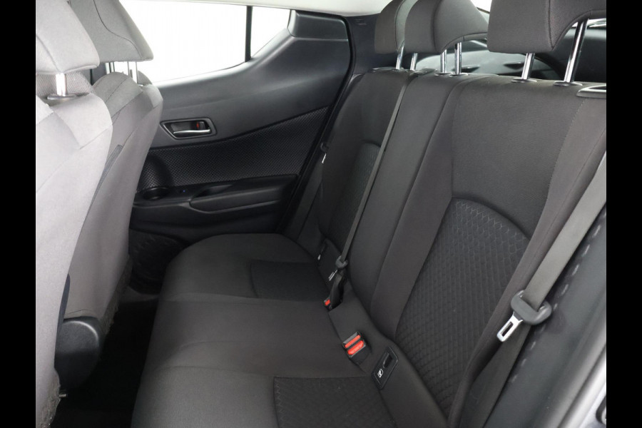 Toyota C-HR 1.8 HYBRIDE GRAYLINE AUTOMAAT NAVI. LMV .APPLE /ANDROID. CAMERA. GARANTIE TOT 8-2032 !!