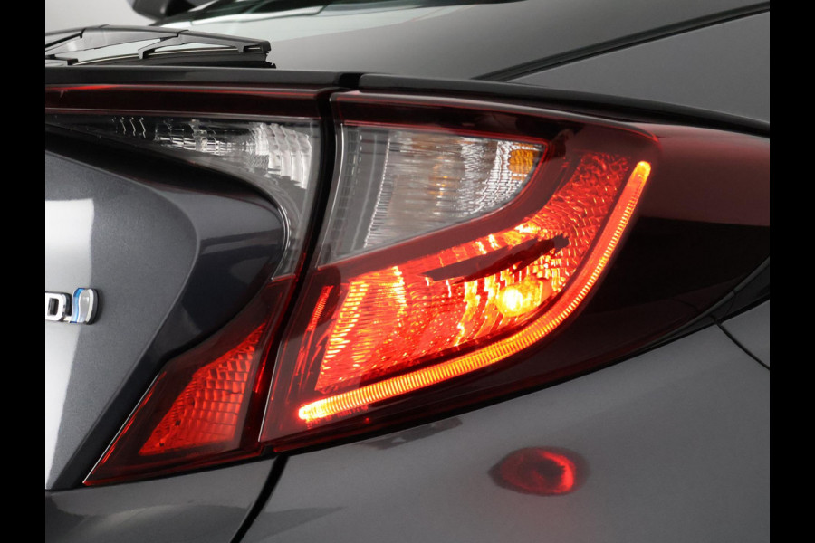 Toyota C-HR 1.8 HYBRIDE GRAYLINE AUTOMAAT NAVI. LMV .APPLE /ANDROID. CAMERA. GARANTIE TOT 8-2032 !!