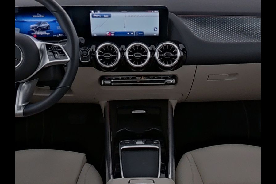 Mercedes-Benz GLA 250 e Face Lift Plug-In Hybride | Progressive Line Advanced Plus | Panorama Schuif-Kanteldak | Alarm | Dodehoek Assist | 360° camera | Inclusief 24 maanden MB Certified garantie voor Europa.