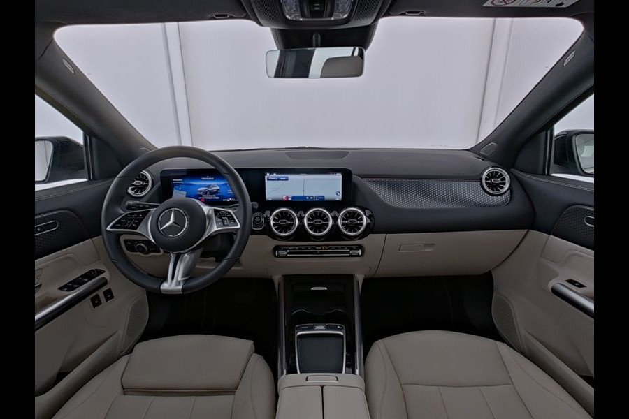 Mercedes-Benz GLA 250 e Face Lift Plug-In Hybride | Progressive Line Advanced Plus | Panorama Schuif-Kanteldak | Alarm | Dodehoek Assist | 360° camera | Inclusief 24 maanden MB Certified garantie voor Europa.