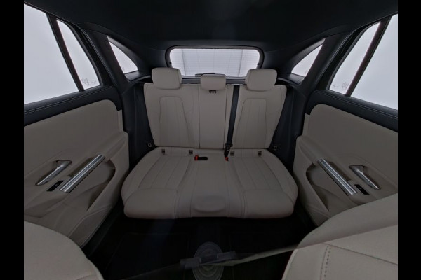 Mercedes-Benz GLA 250 e Face Lift Plug-In Hybride | Progressive Line Advanced Plus | Panorama Schuif-Kanteldak | Alarm | Dodehoek Assist | 360° camera | Inclusief 24 maanden MB Certified garantie voor Europa.