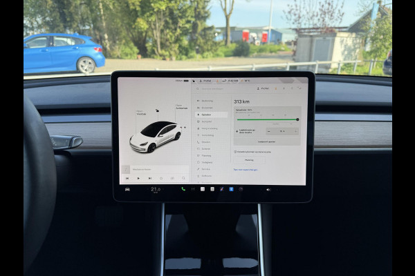 Tesla Model 3 Range Plus RWD | Autopilot | Panorama | Leder |
