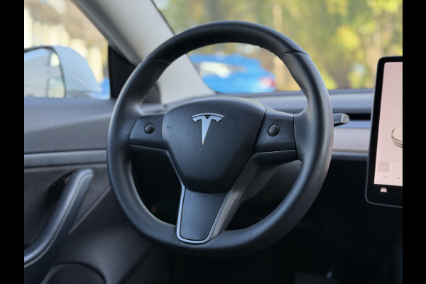 Tesla Model 3 Range Plus RWD | Autopilot | Panorama | Leder |