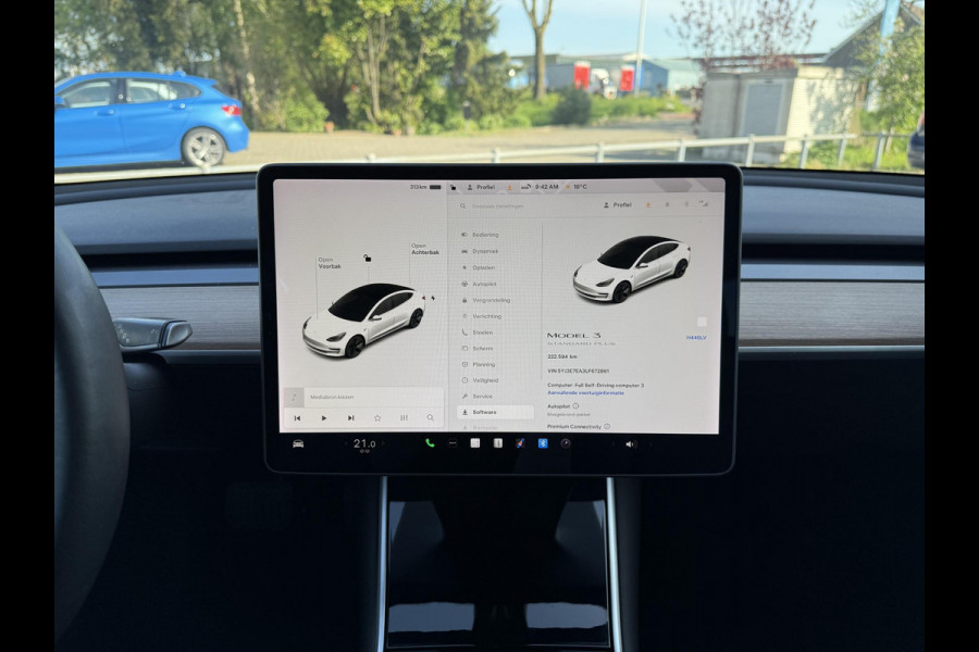 Tesla Model 3 Range Plus RWD | Autopilot | Panorama | Leder |