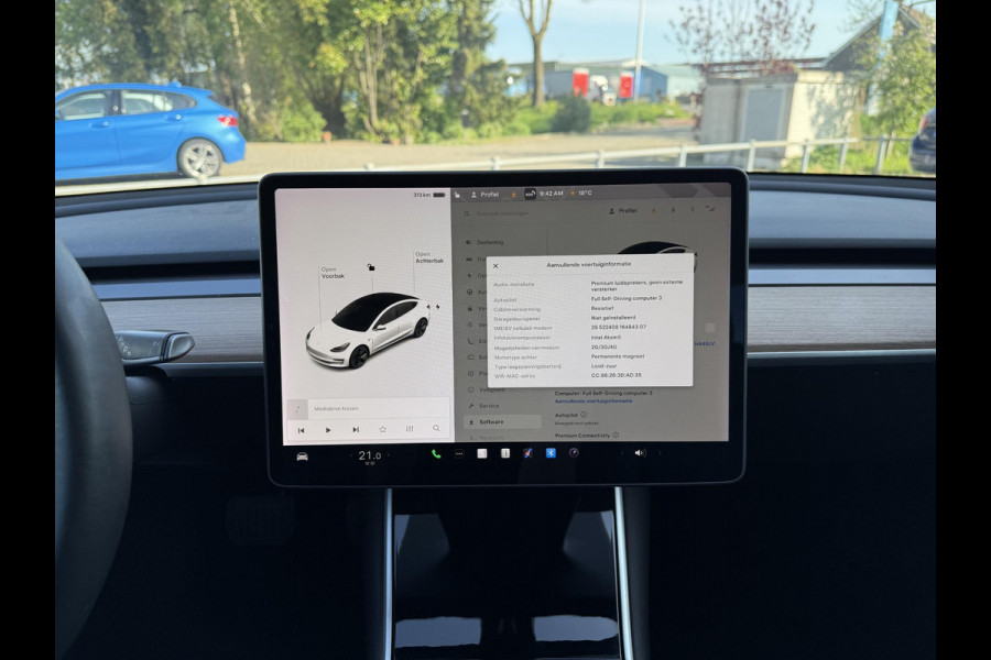 Tesla Model 3 Range Plus RWD | Autopilot | Panorama | Leder |