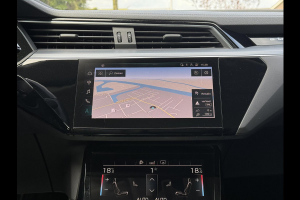 Audi e-tron e-tron 50 quattro Edition Plus 71 kWh | Panorama | Adapt. Luchtvering | Leder |