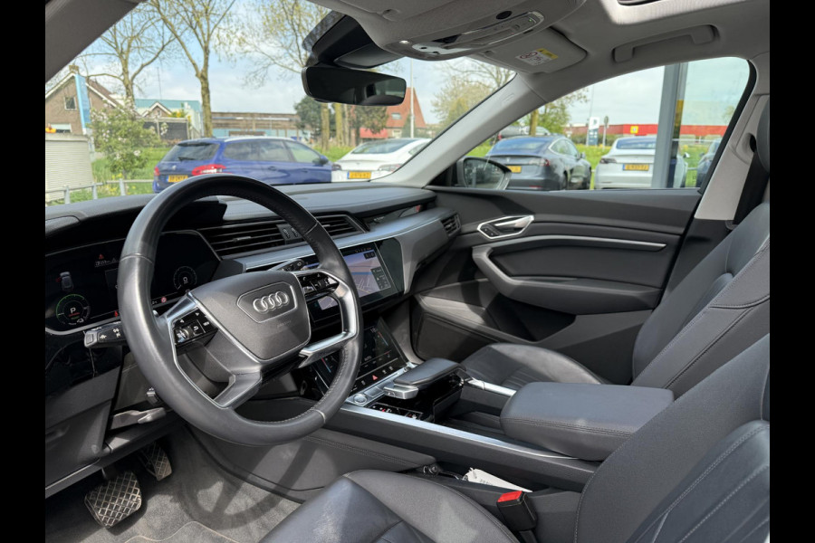 Audi e-tron e-tron 50 quattro Edition Plus 71 kWh | Panorama | Adapt. Luchtvering | Leder |