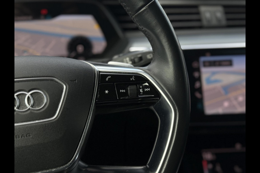 Audi e-tron e-tron 50 quattro Edition Plus 71 kWh | Panorama | Adapt. Luchtvering | Leder |