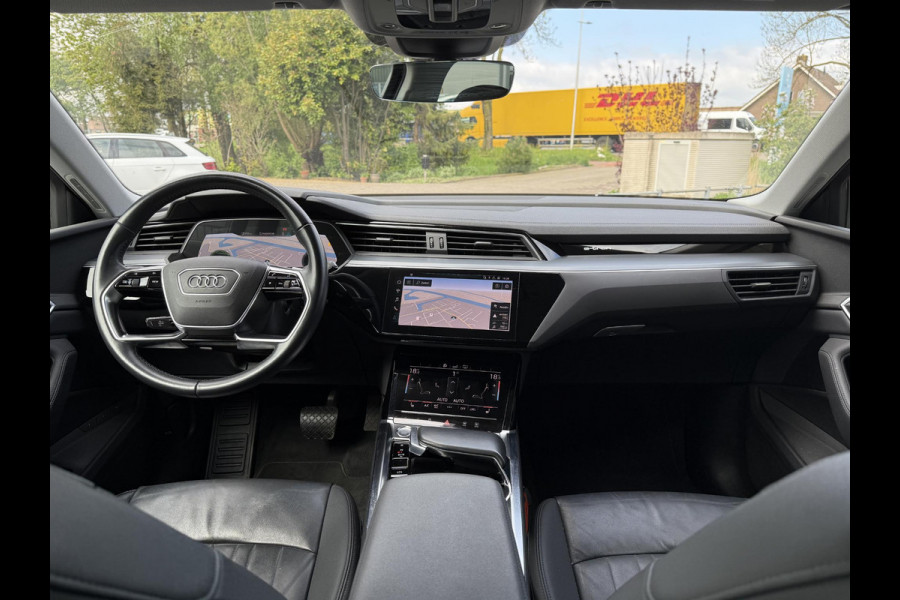 Audi e-tron e-tron 50 quattro Edition Plus 71 kWh | Panorama | Adapt. Luchtvering | Leder |