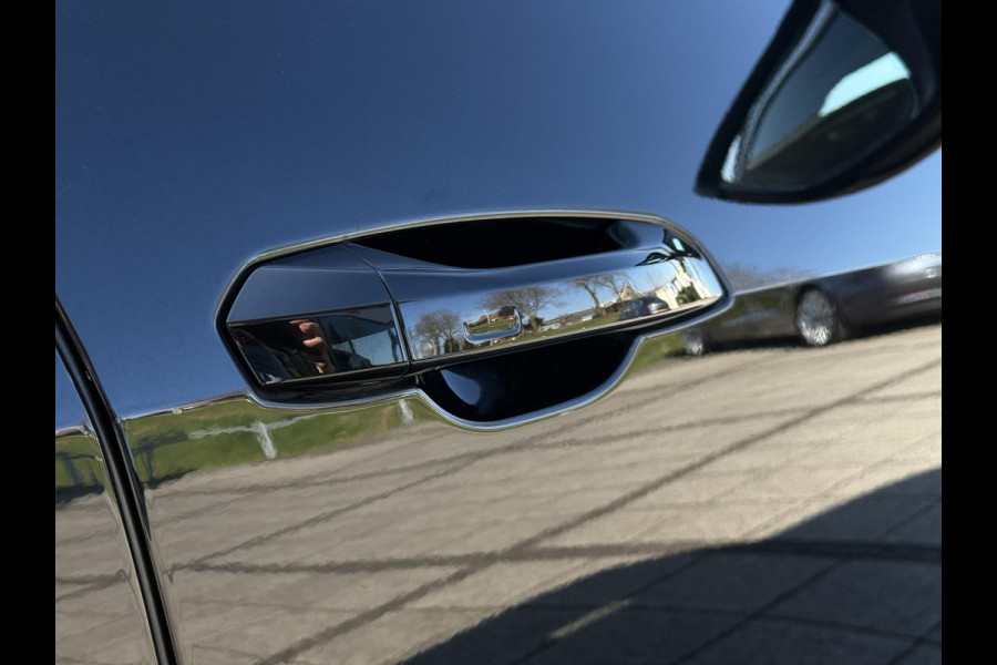 Audi e-tron e-tron 50 quattro Edition Plus 71 kWh | Panorama | Adapt. Luchtvering | Leder |