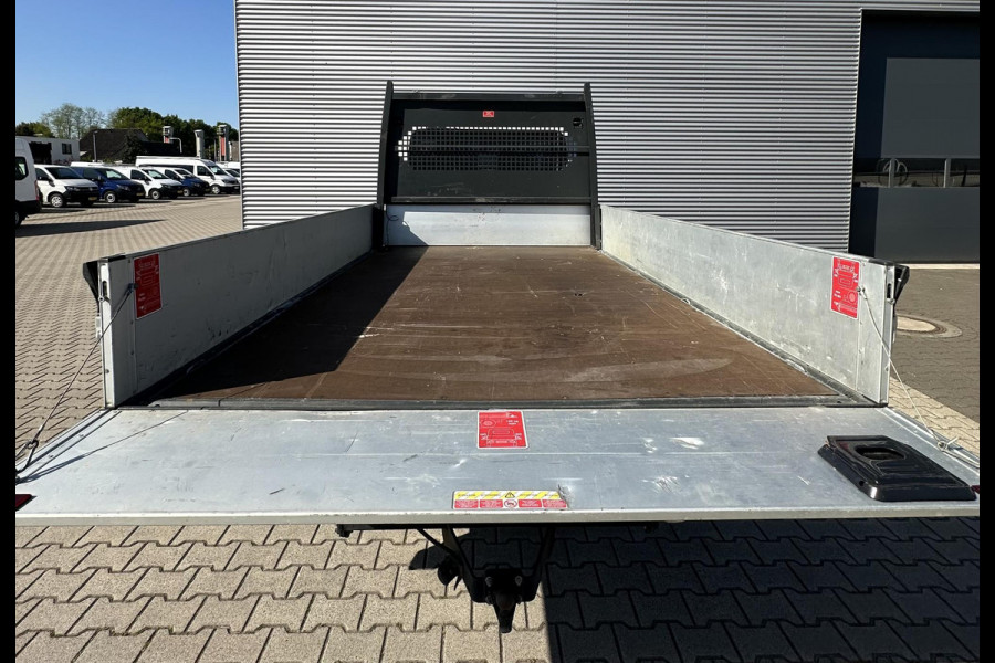 Peugeot Boxer Open laadbak 2.2 165PK L4 DC Dubbele cabine Peugeot Boxer Open laadbak 2.2 BlueHDi 165 L4 Zwaar DC 3.5t