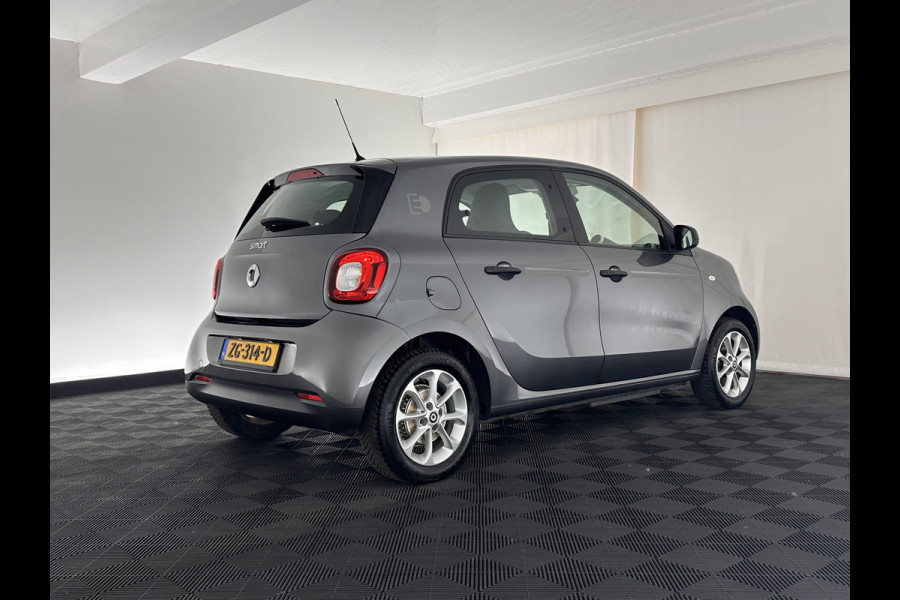 Smart Forfour EQ pure 18 kWh Aut. *FULL-LEATHER | AIRCO | CRUISE | COMFORT-SEATS | 15''ALU*