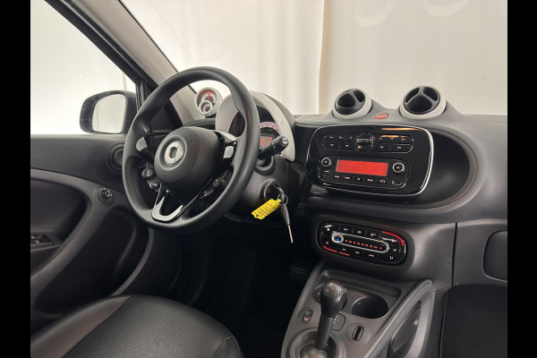 Smart Forfour EQ pure 18 kWh Aut. *FULL-LEATHER | AIRCO | CRUISE | COMFORT-SEATS | 15''ALU*