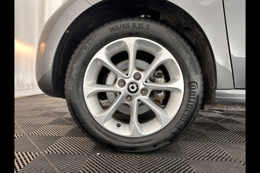 Smart Forfour EQ pure 18 kWh Aut. *FULL-LEATHER | AIRCO | CRUISE | COMFORT-SEATS | 15''ALU*