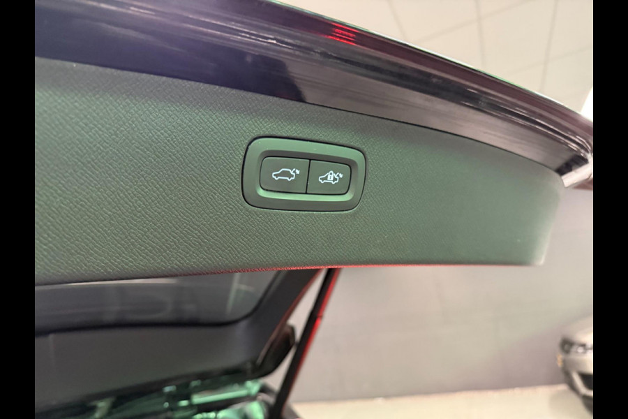 Volvo XC90 2.0 T8 Recharge AWD R-Design 7P PANO/LUCHTVERING/LEDER/DAB/NAVI////