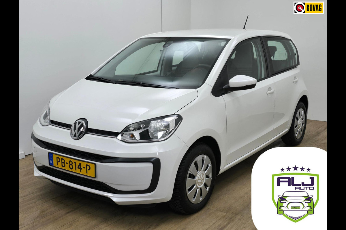 Volkswagen up! Occasion 1.0 Bluemotion zeer zuinig! | Tweedehands Volkswagen Up in wit met 68000km | Bluetooth audio | Airco | DAB