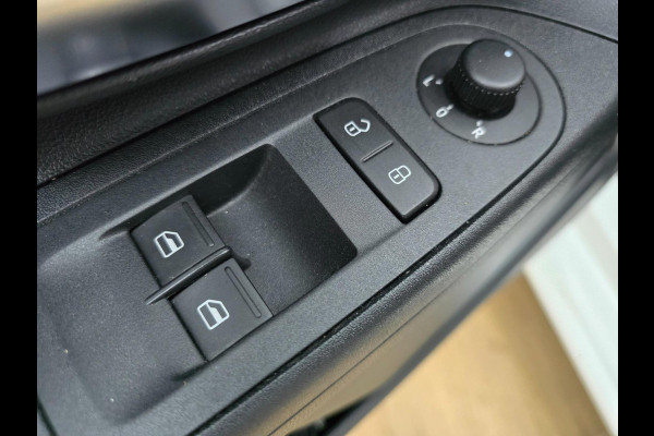 Volkswagen up! Occasion 1.0 Bluemotion zeer zuinig! | Tweedehands Volkswagen Up in wit met 68000km | Bluetooth audio | Airco | DAB