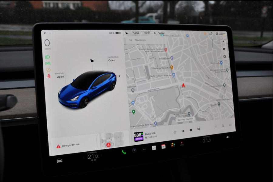 Tesla Model 3 Long Range AWD 78 kWh Autopilot ACC Stuurverw. PDC Leer Navi Panoramadak 360° Elektr. achterklep Stoelverwarming voor & achter Climate voor & achter LM velgen BTW auto! Nieuw!