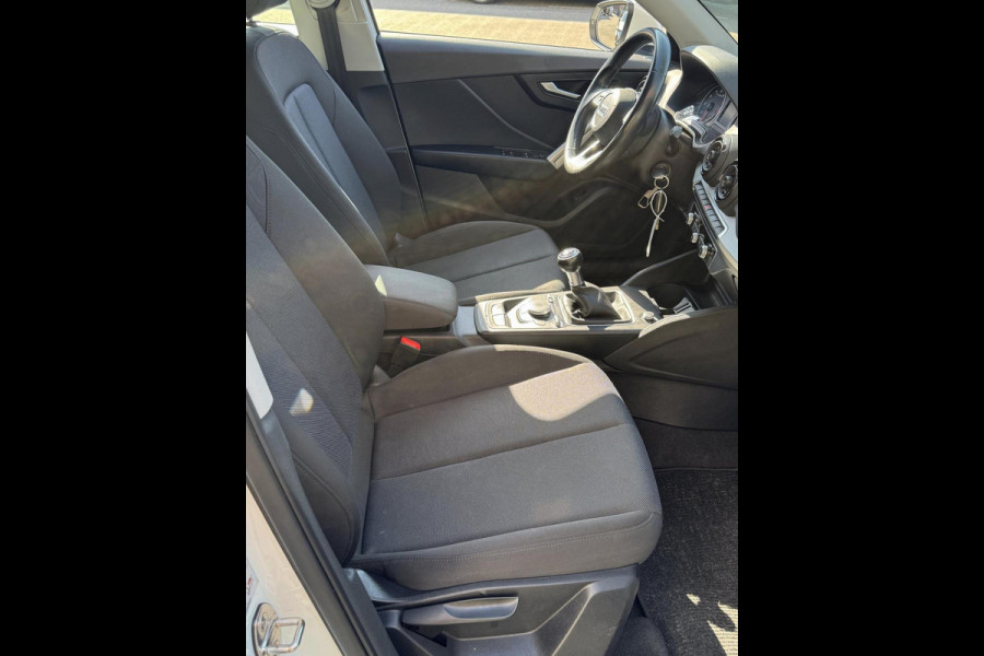 Audi Q2 1.4 150 PK 16V TFSi CoD - Navigatie I Airco I LED/PDC I Sport velgen I Comfort pakket I