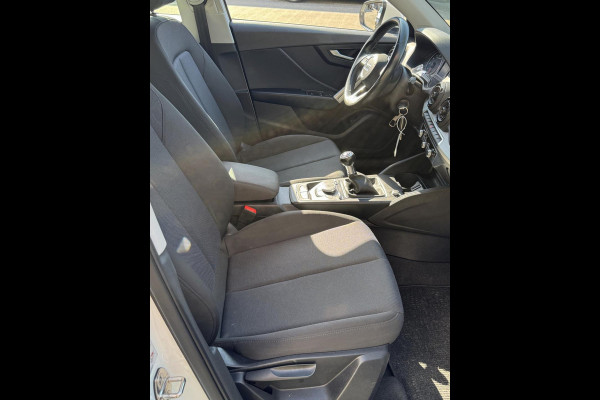 Audi Q2 1.4 150 PK 16V TFSi CoD - Navigatie I Airco I LED/PDC I Sport velgen I Comfort pakket I