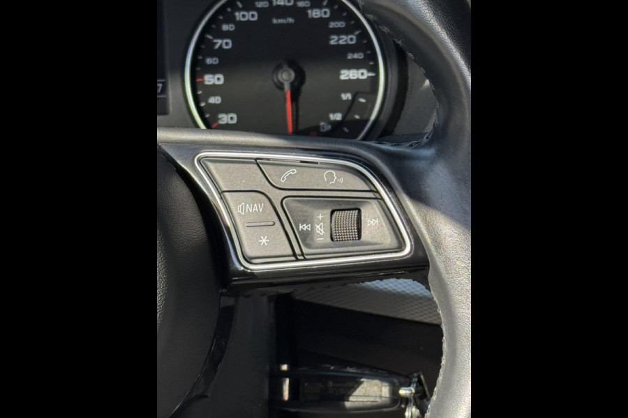 Audi Q2 1.4 150 PK 16V TFSi CoD - Navigatie I Airco I LED/PDC I Sport velgen I Comfort pakket I