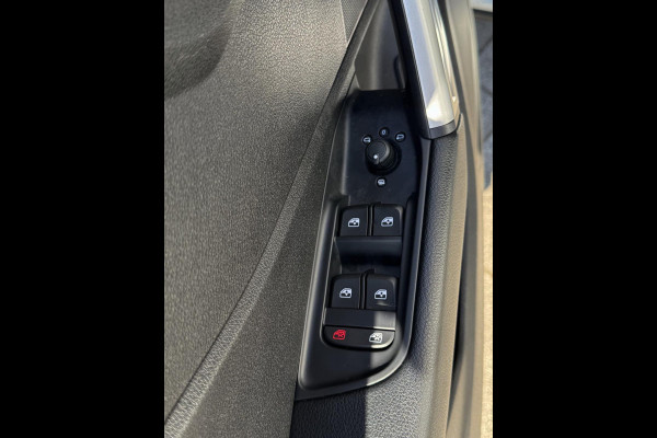 Audi Q2 1.4 150 PK 16V TFSi CoD - Navigatie I Airco I LED/PDC I Sport velgen I Comfort pakket I