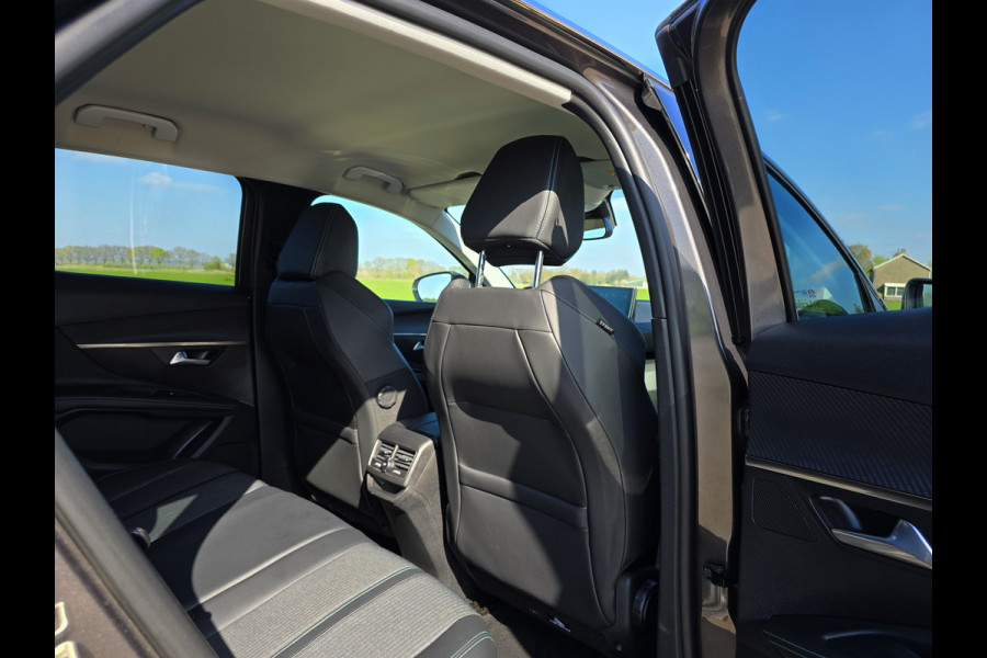 Peugeot 3008 1.2 PureTech Active - 130 Pk - Euro 6 - Navi - ParkeerCamera