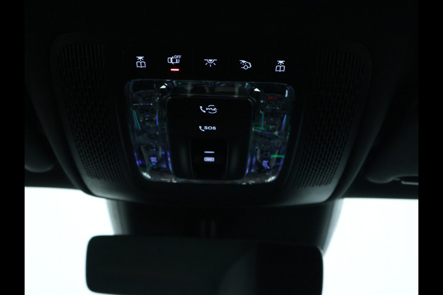 Mercedes-Benz CLA-Klasse Shooting Brake 250 e AMG Face Lift Plug-In Hybride | AMG Line Premium | Night Pakket | Panorama Schuif-Kanteldak | 11 kw Laden | Stuur en Stoelverwarmig | Inclusief 24 maanden MB Certified garantie voor Europa.