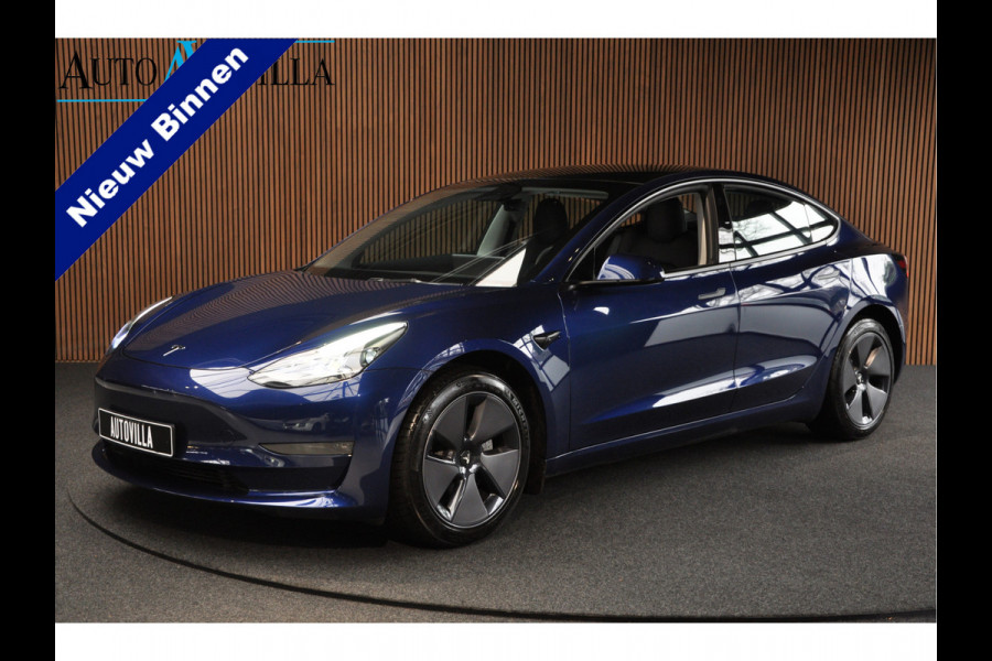 Tesla Model 3 Long Range AWD 78 kWh Autopilot ACC Stuurverw. PDC Leer Navi Panoramadak 360° Elektr. achterklep Stoelverwarming voor & achter Climate voor & achter LM velgen BTW auto! Nieuw!
