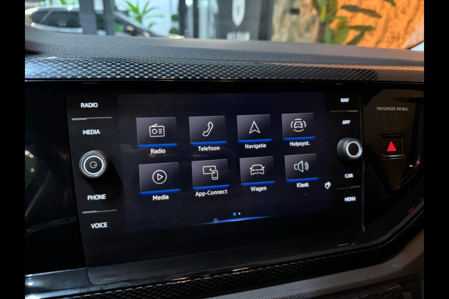 Volkswagen Polo 1.0 TSI Garantie Adoptieve Cruise Lane Ass CarPlay Camera Led Navi StoelVW Rijklaar