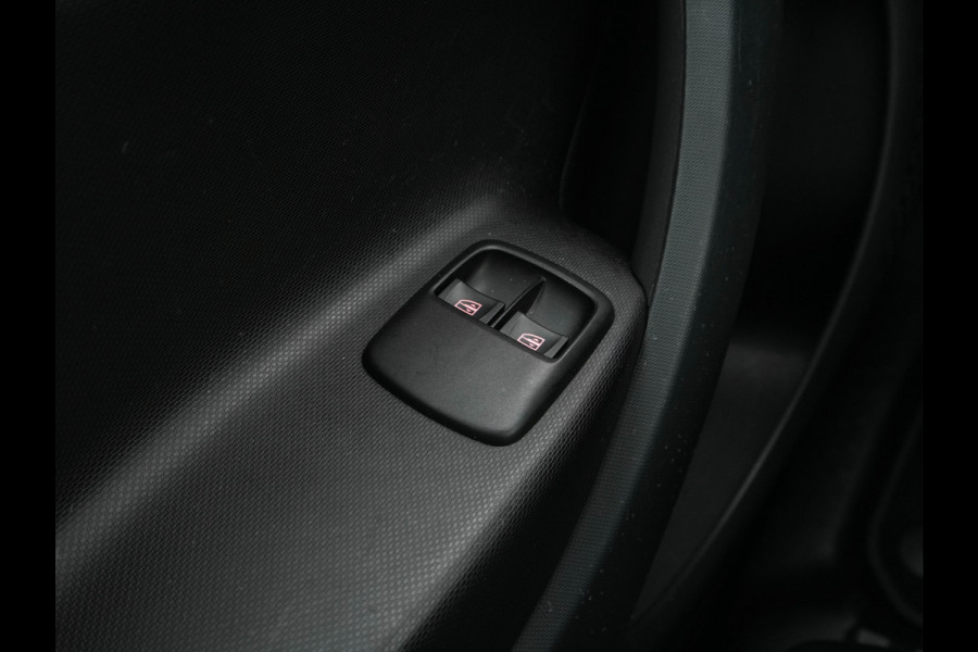 Smart Forfour EQ Business Solution Cool&Audio Pack 18 kWh [ 3-Fase ] (INCL-BTW) *FULL-LEATHER | AIRCO | DAB | CRUISE | COMFORT-SEATS | 15''ALU*
